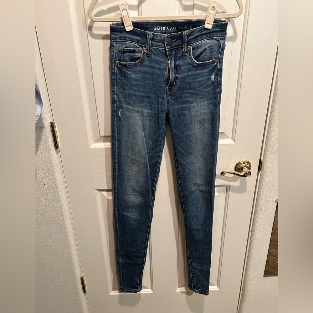American Eagle High Rise Skinny Jean 2 X-Long